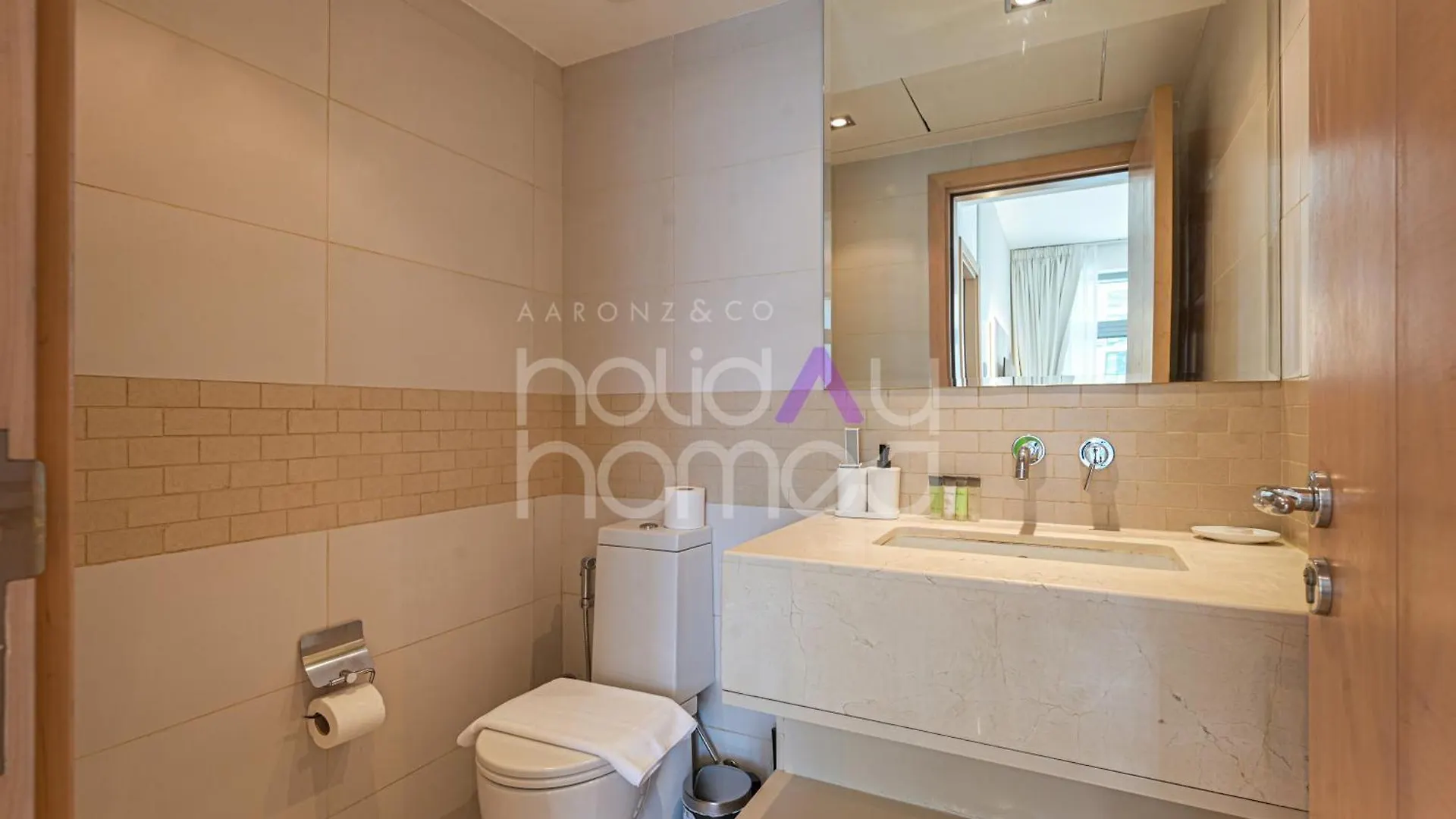 Elegant 1Br In Sanibel Tower Dubai Marina Apartment